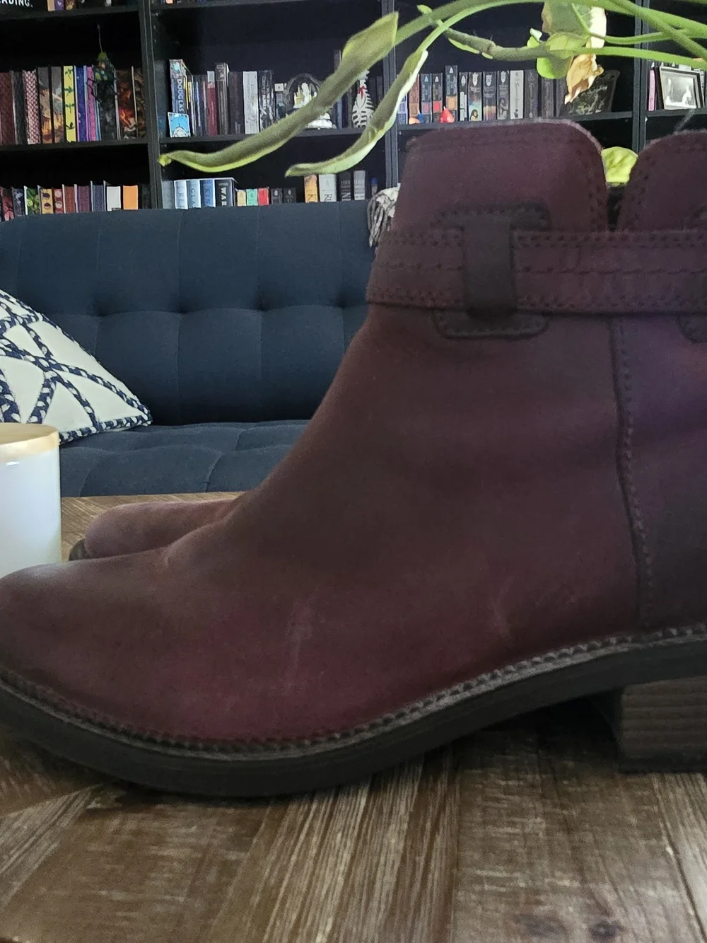 Clarks Maye Ease Burgundy Leather Ankle Boots - Size 8.5